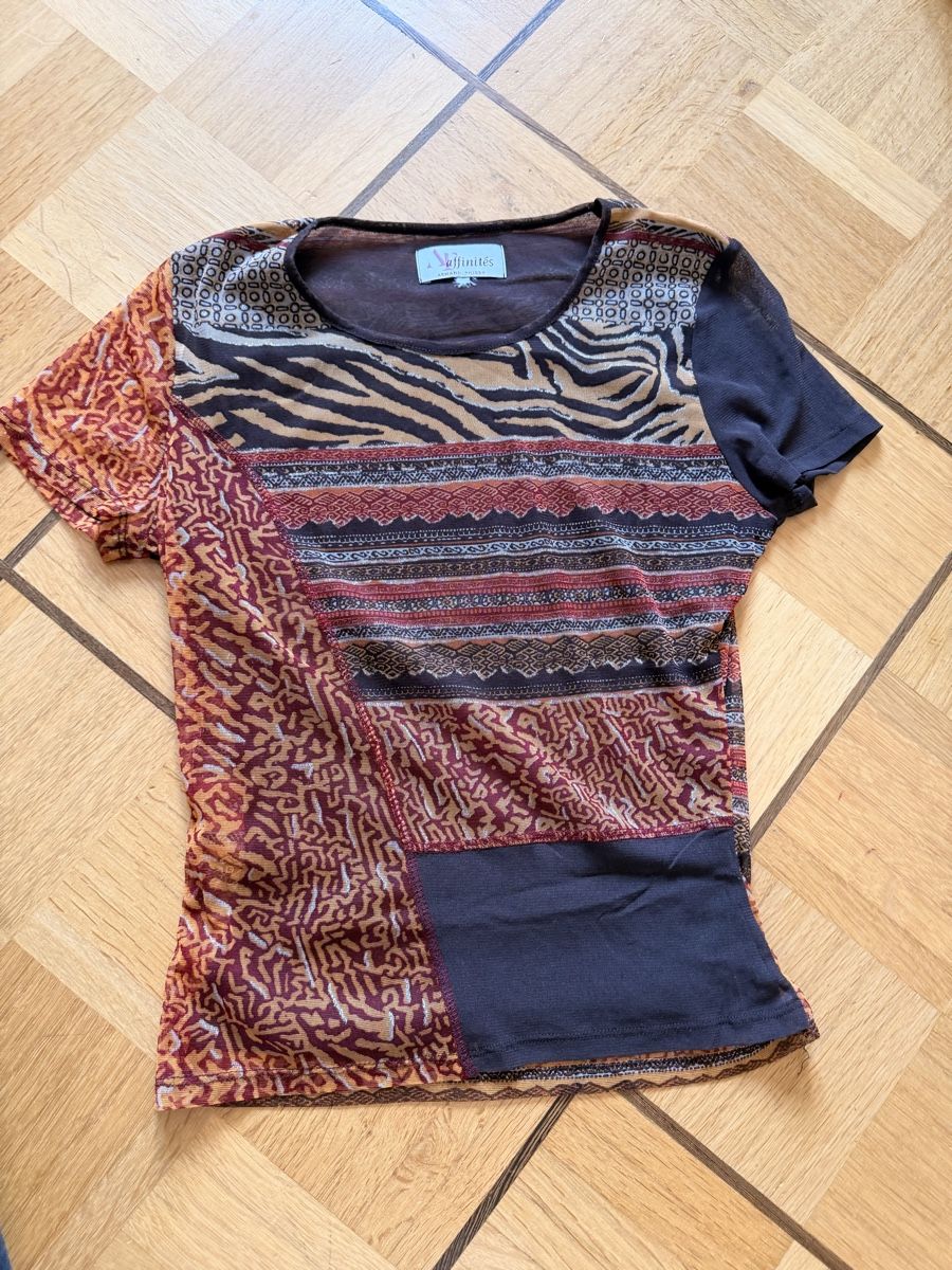 Top: y2k vintage Top – Usato da Unterentfelden venduto da ame_tf2n