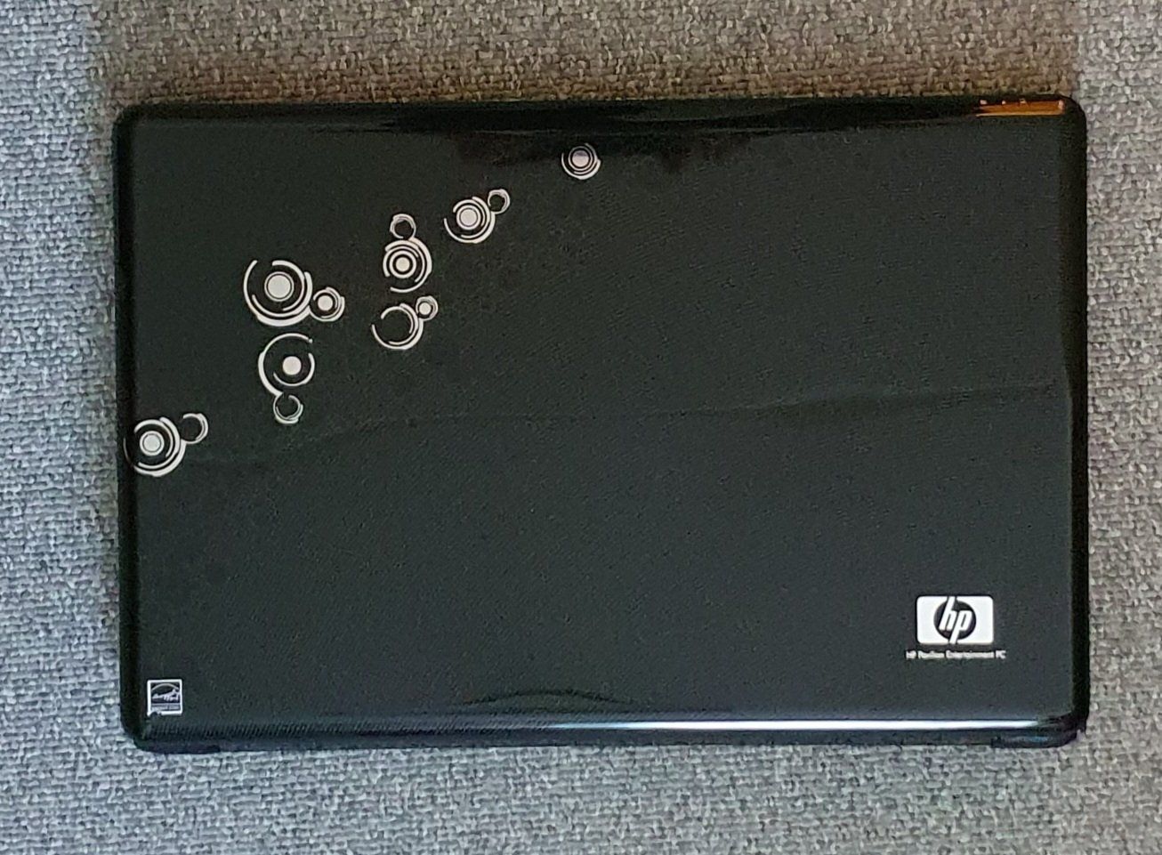 Hewlett Packard Notebook: HP Pavilion DV6, Linux Mint, Akku funktioniert, mit Netzteil – Usato da Winterthur venduto da E-Frosch 1