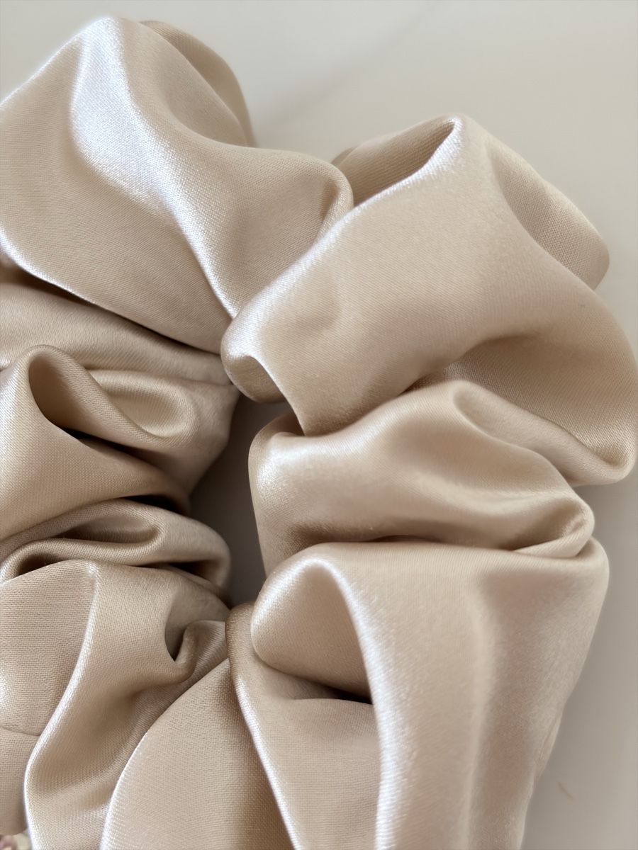 Haarschmuck: Haargummi Scrunchie in Beige neu – Neu und originalverpackt aus Bauma von duj_9dsw 2