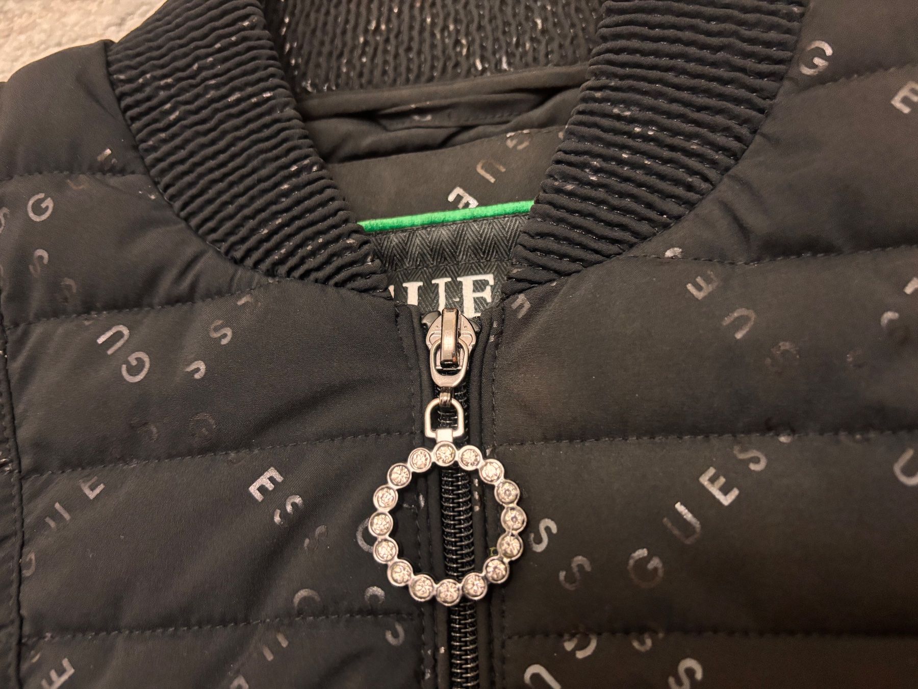Guess Giacche: Guess Übergangsjacke, Gr. 34 – Nuovo (secondo la descrizione) da Klingnau venduto da Tiara2023 3
