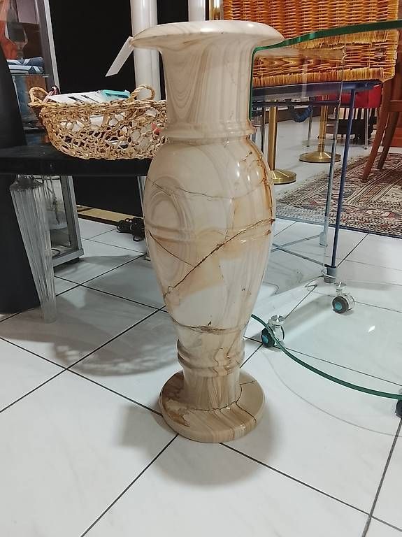 Vasi & Recipienti: Bodenvase vermutlich Onyx /Marmor – Usato da Neuhausen am Rheinfall venduto da galleria13 1