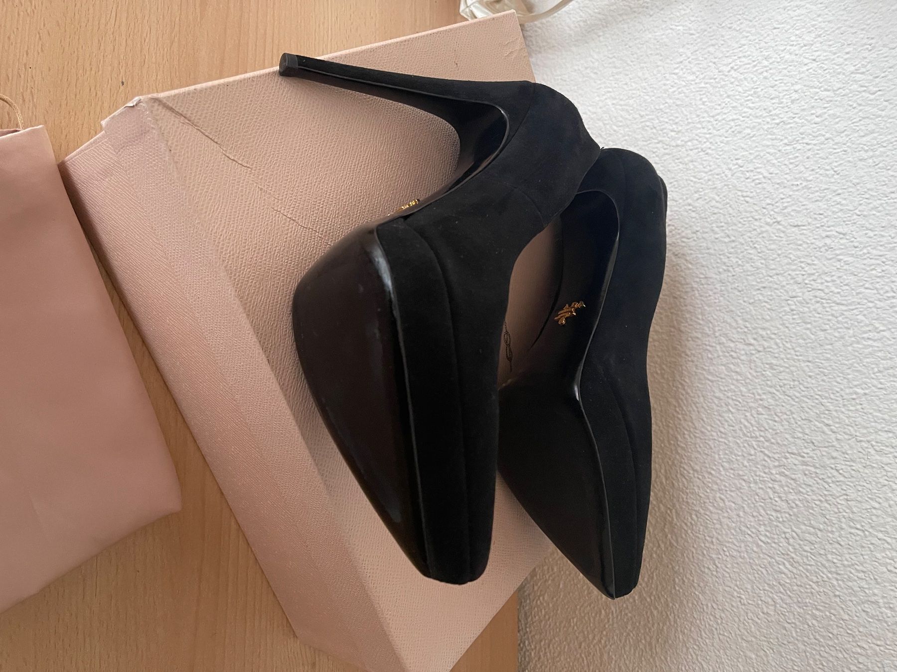 Prada Damenschuhe: PRADA 40-40,5 Exklusivmode/NP1200CHF Pumps 13/4 – Neu (gemäss Beschreibung) aus Kölliken von Prscoo 7