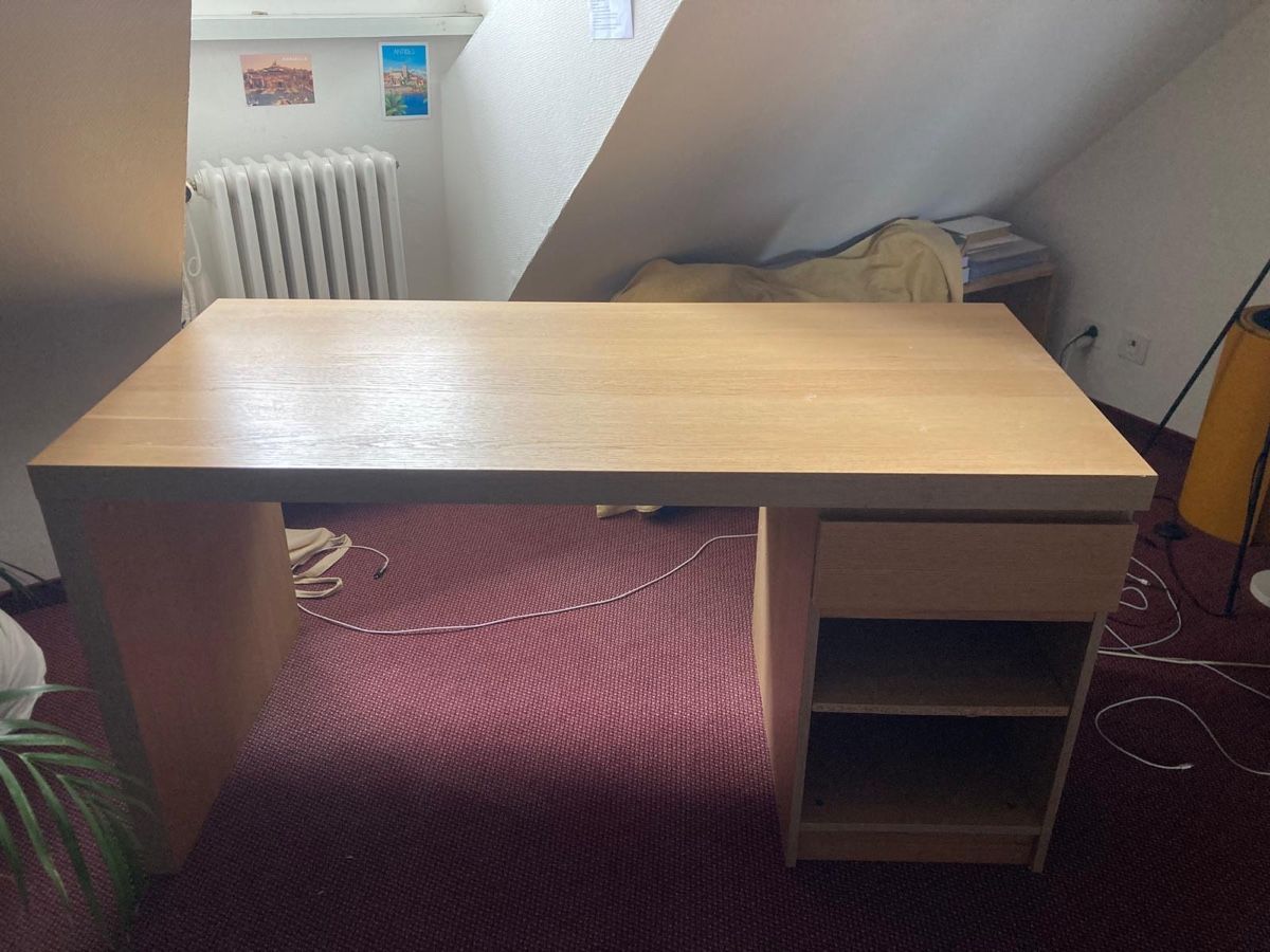 Schreibtische: Bureau IKEA  – Gebraucht aus Villars-sur-Glâne von Miriam.yhs