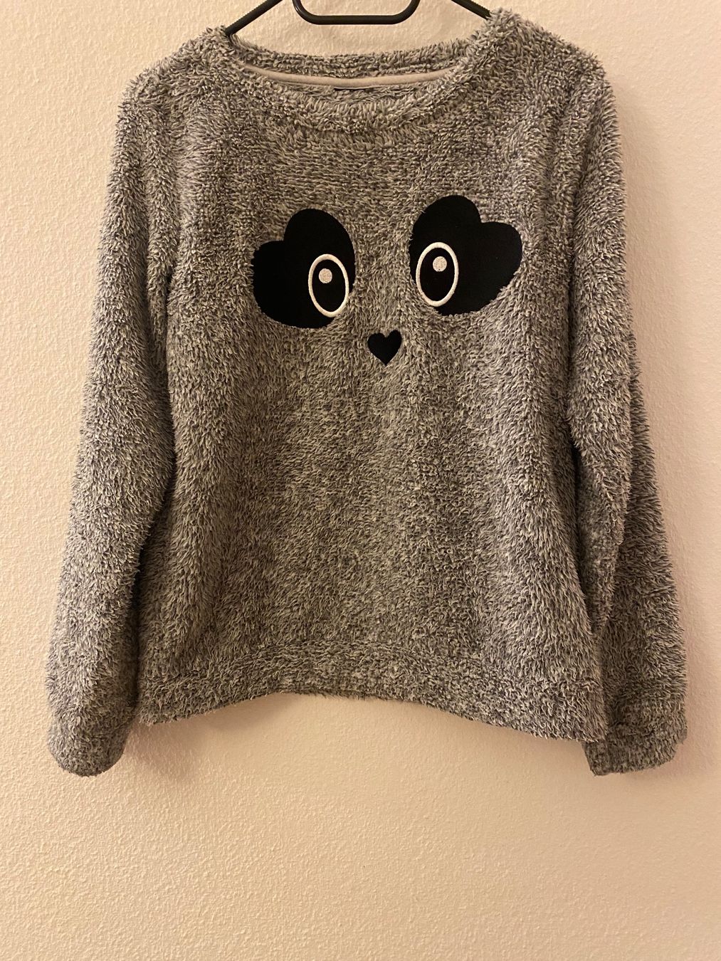 Maglioni & Felpe: Kuschelpullover 158 / 164 Katze Pullover Winter Mädchen grau – Usato da Basel venduto da him_5r5n