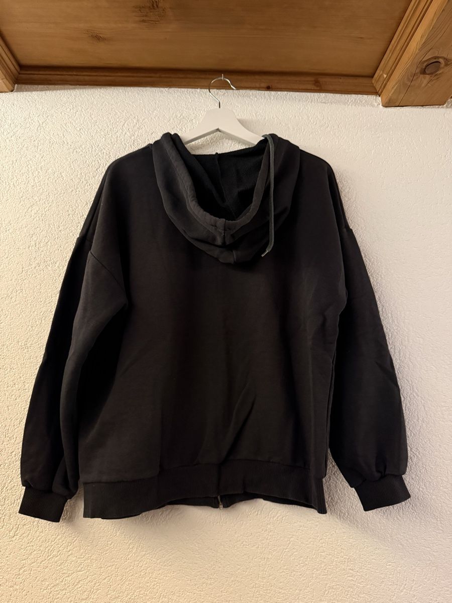 Na-kd Giacche: NA-KD Kapuzenjacke – Usato da Bolligen venduto da lee_orange 1