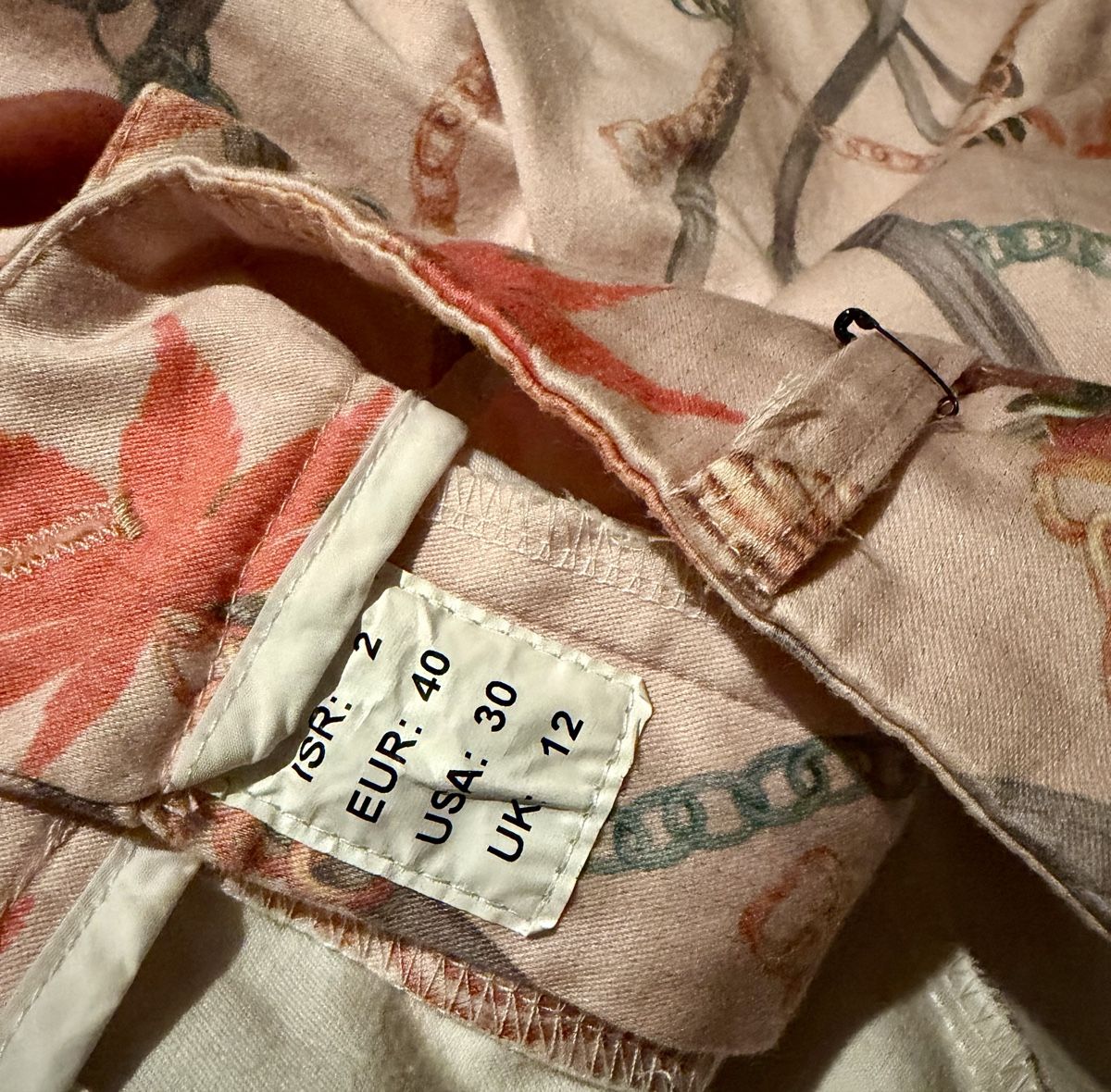 Pantalons: Bianco Patterned Trousers, Size EUR 40, Spring/Summer Style – D'occasion à Wädenswil par mon_b88m 2