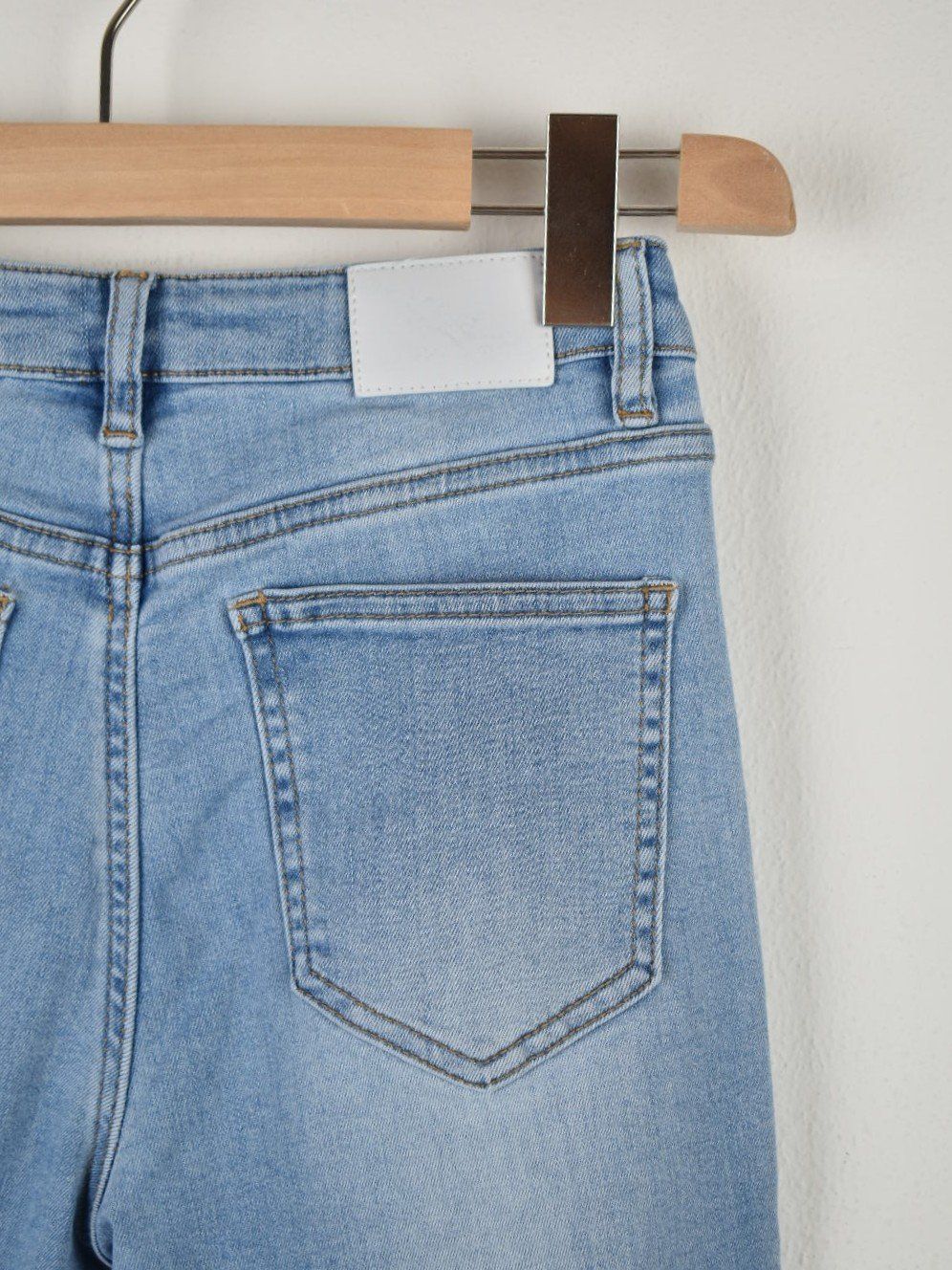 Jeans: Tensione In Jeans Gr.M – Usato da Nürensdorf venduto da 2ND_STORY 6