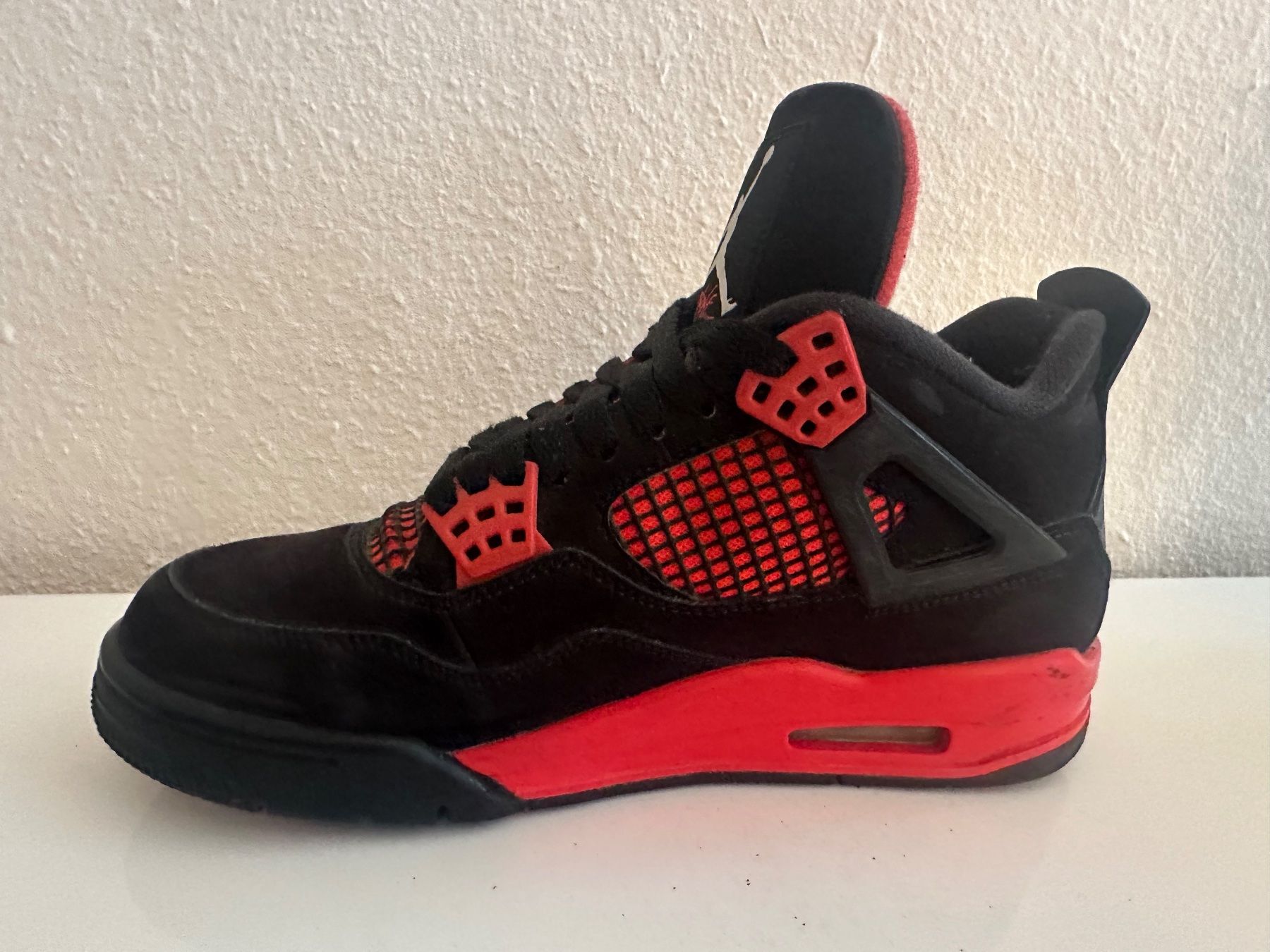 Jordan Scarpe da uomo: ORIGINAL! JORDAN 4 Retro Red Thunder. Gr. 40.5.Porto gratis! – Usato da Flawil venduto da mar_9chb 7