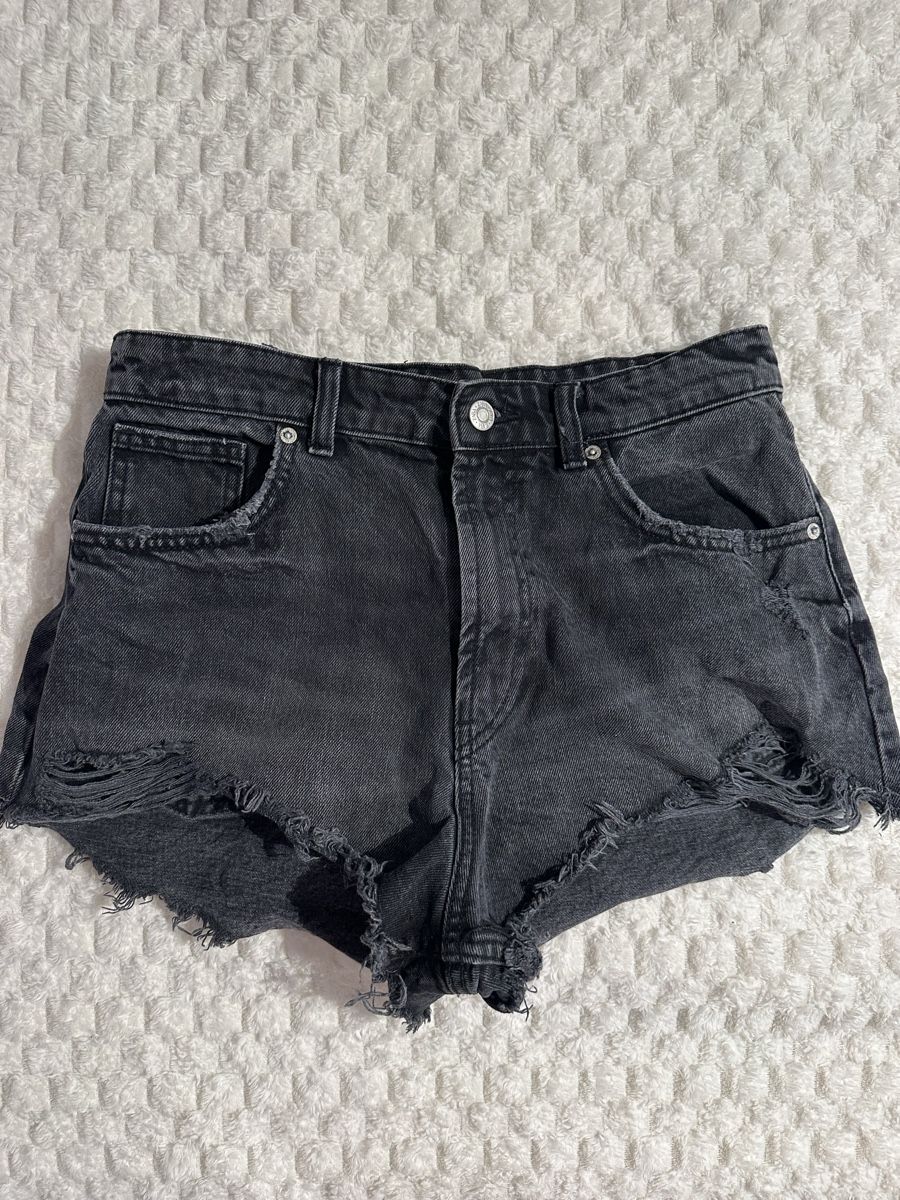 Zara Pantaloni: Zara kurze Hose – Usato da Remigen venduto da ana_no 1