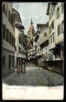 AK Zug, Gasse in der Altstadt, mit Uhrturm