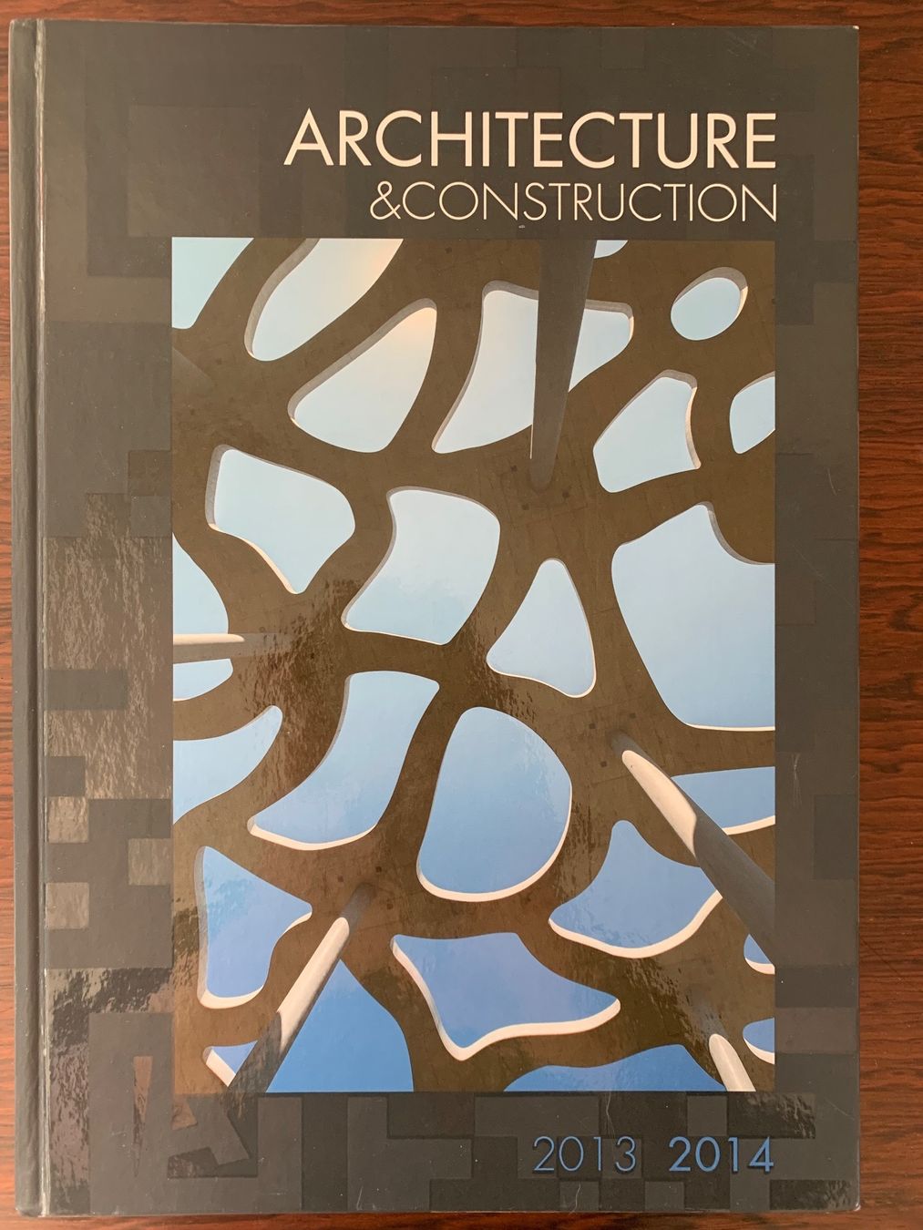 Bücher: Architecture&construction 2013-2014 – Gebraucht aus Wallisellen von Swissline11