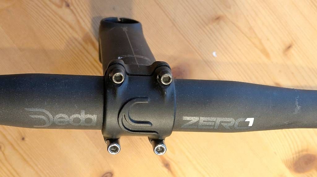 Pièces détachées: Rennvelo Lenker& Vorbau Deda Zero 1, 44cm – D'occasion à Bösingen par Geybi 1