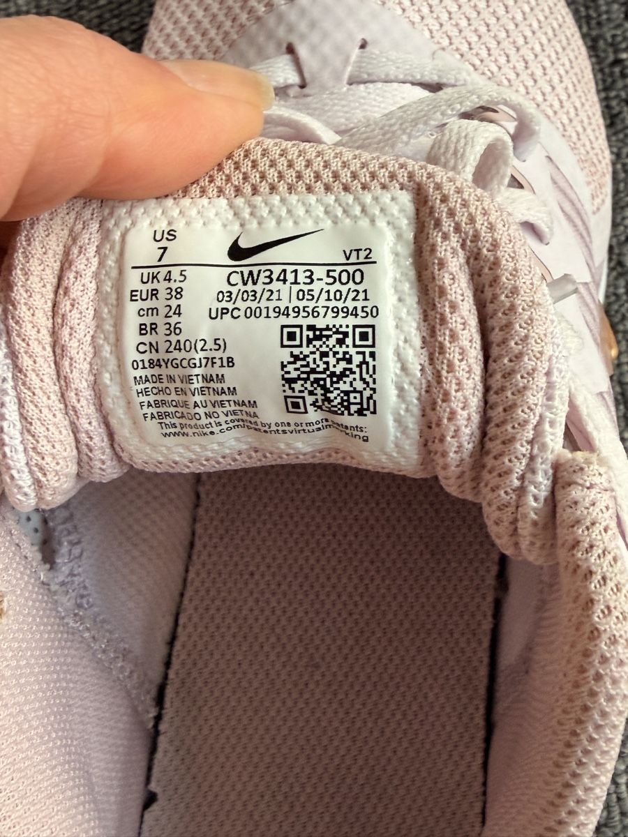 Nike Damenschuhe: Nike Downshifter 11 femmes taille 38 – Gebraucht aus Bulle von LeMoleson 5