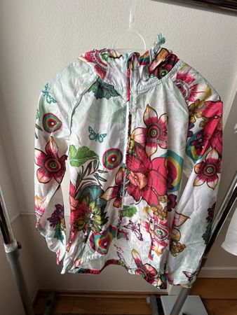 Desigual coupe-vent XS (EU 32‑34) état  neuf
