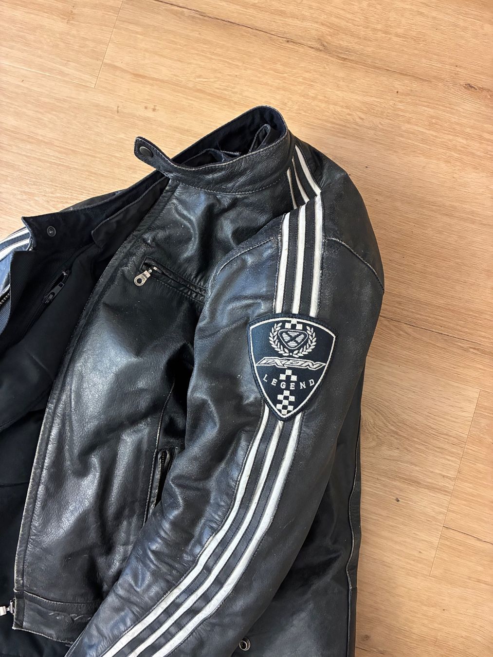 Giacche: Motorrad Lederjacke ixon – Usato da Henggart venduto da Schalk2 2