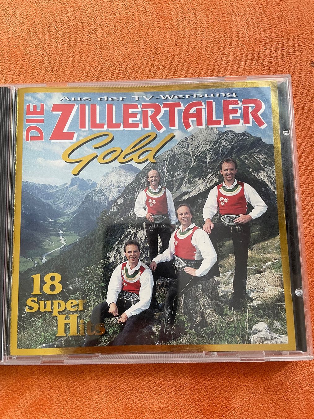 CD: Die Zillertaler Gold CD - 18 Super Hits - Top Zustand! – Usato da St.Gallen venduto da Korb0
