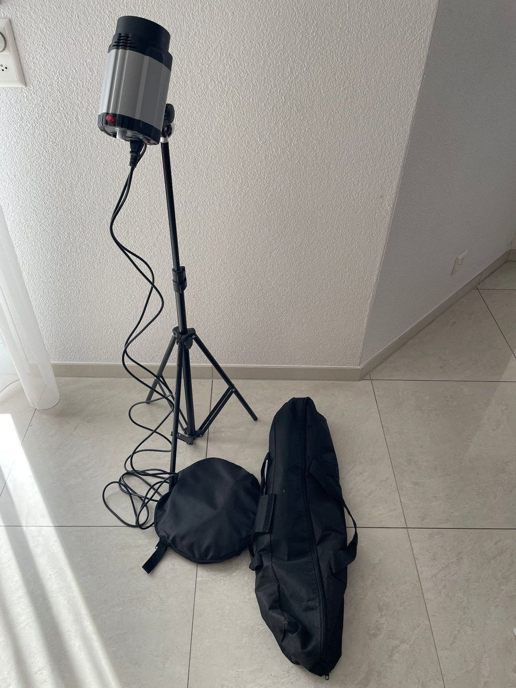 Flash: Fotoschirme und Blitz Lampe – Usato da Dagmersellen venduto da Arcticsnow2017 4
