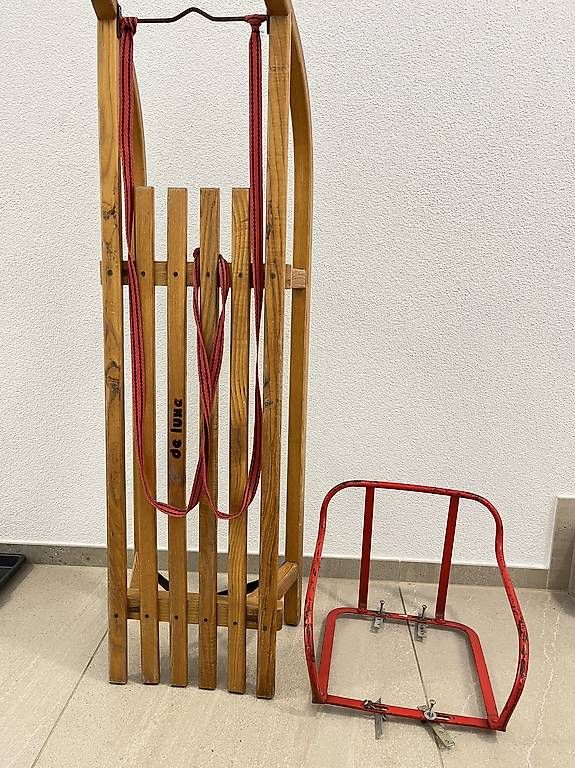 Luge: Davoser Schlitten mit Kindersitz – D'occasion à Uetikon am See par kun_6knp