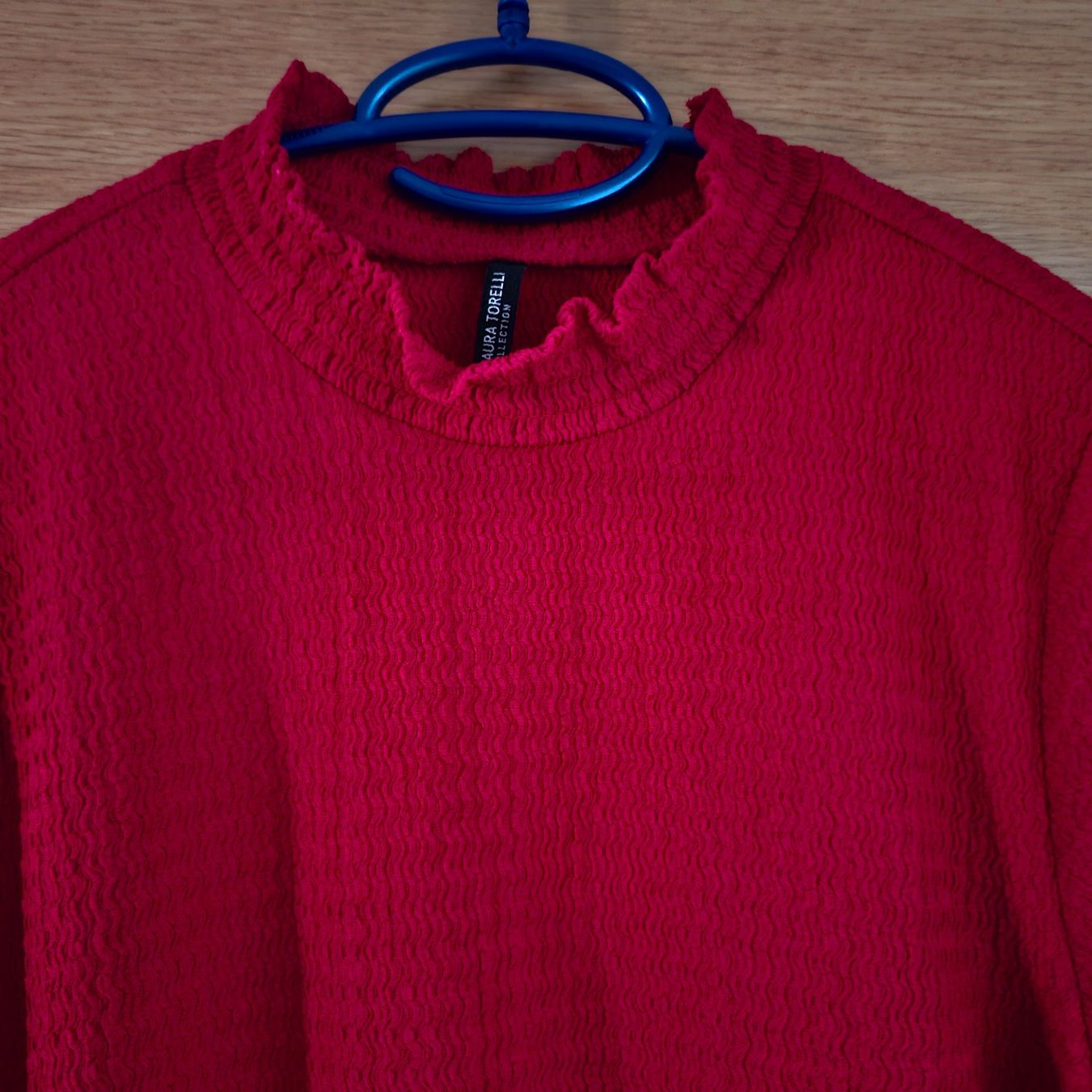 Maglioni & Felpe: Damen Langarmshirt, rot, Gr. M – Usato da Sisseln AG venduto da Tropea4334 2