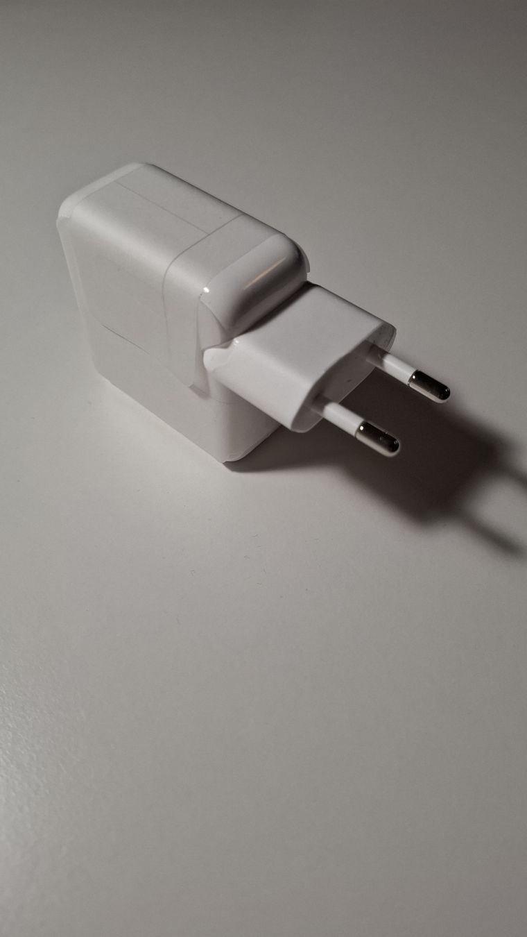 Apple Unità & Adattatore: NEU Apple 30W USB-C Power Adapter – Nuovo e nell'imballaggio originale da Wettingen venduto da leo_5h6v 1