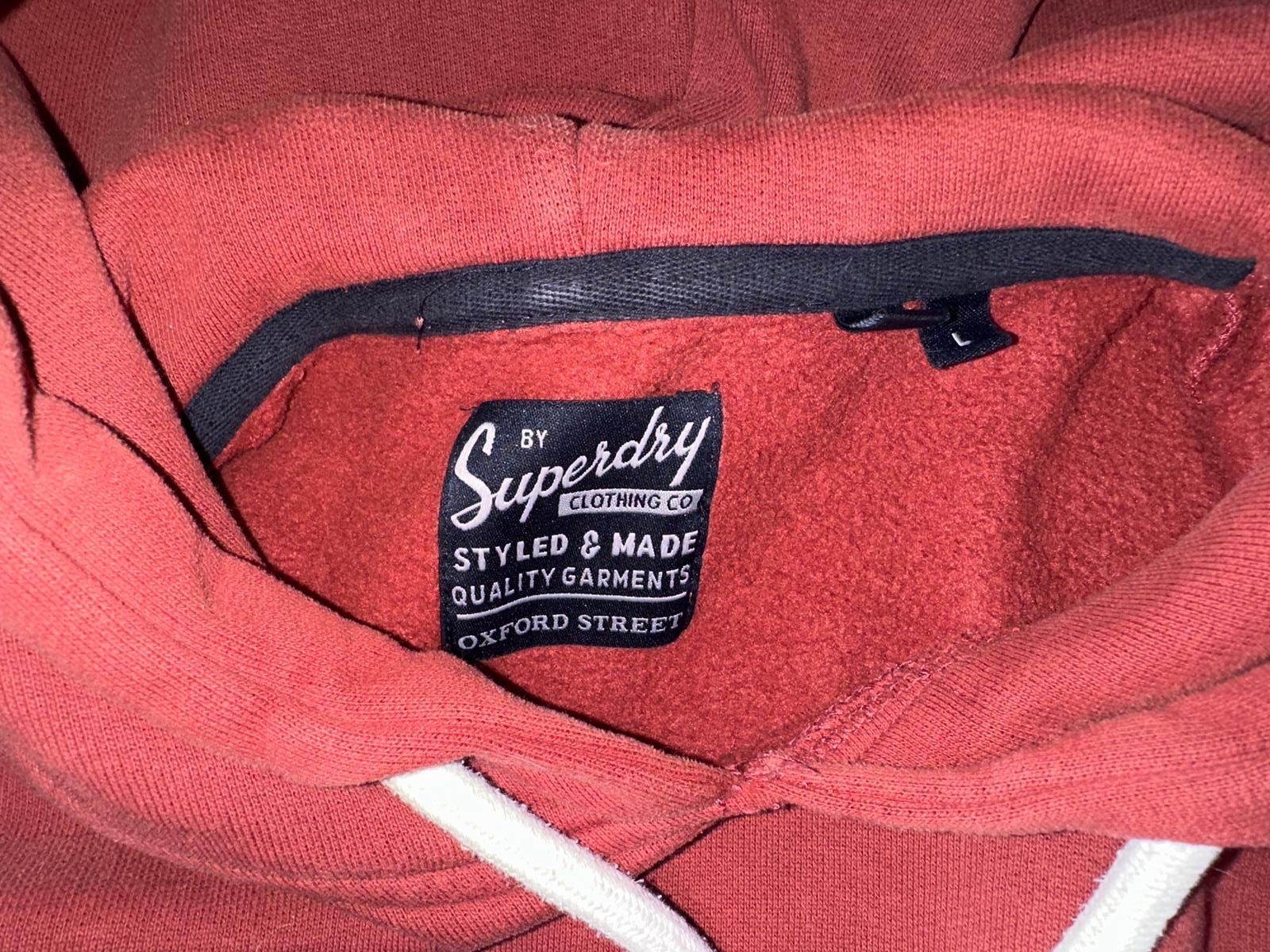 Superdry Pullover & Sweatshirts: Superdry Hoodie Grösse L rot – Gebraucht aus Rheinfelden von Thomasm264 2