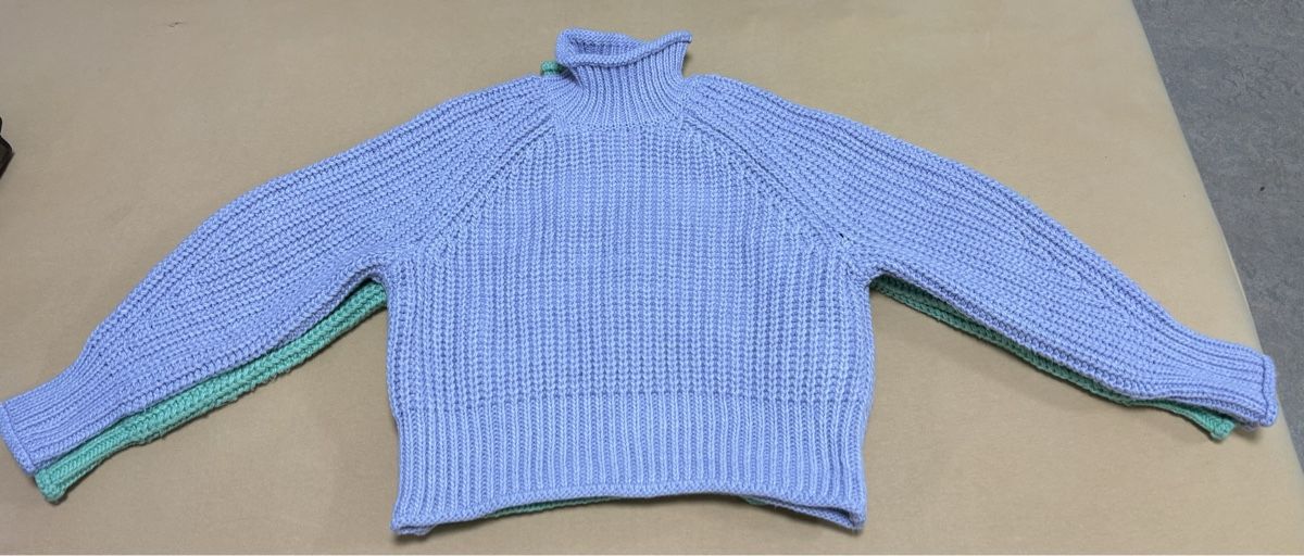 H&M Pullover & Sweatshirts: 2x H&M Strick Pullover – Gebraucht aus Zollikerberg von Jvac2 1