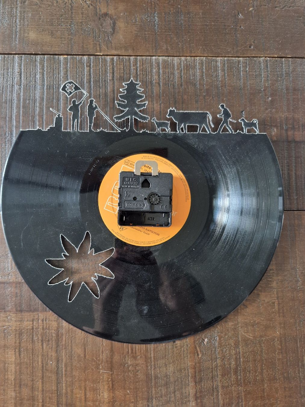 Orologi: Schallplatten Uhr Bergwelt Wanduhr – Usato da Rain venduto da -LUMA- 1