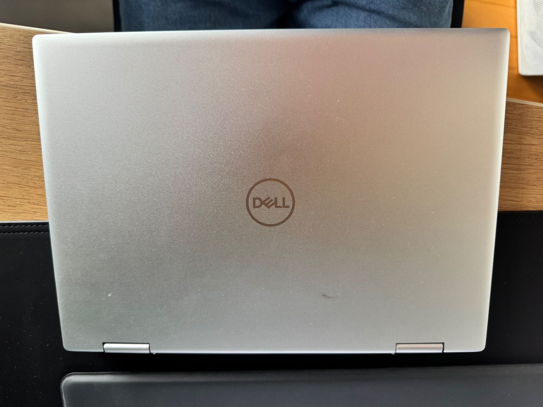 Dell Portables: Dell 2 in 1 Laptop – D'occasion à Andelfingen par tim_nt8g 1