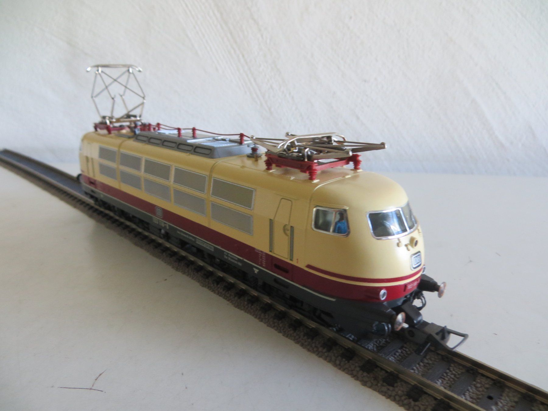Fleischmann Modelleisenbahnen: Fleischmann H0: Elektrolok E 03 der DB, 4375, mit OVP – Gebraucht aus St.Gallen von gnumolo 2