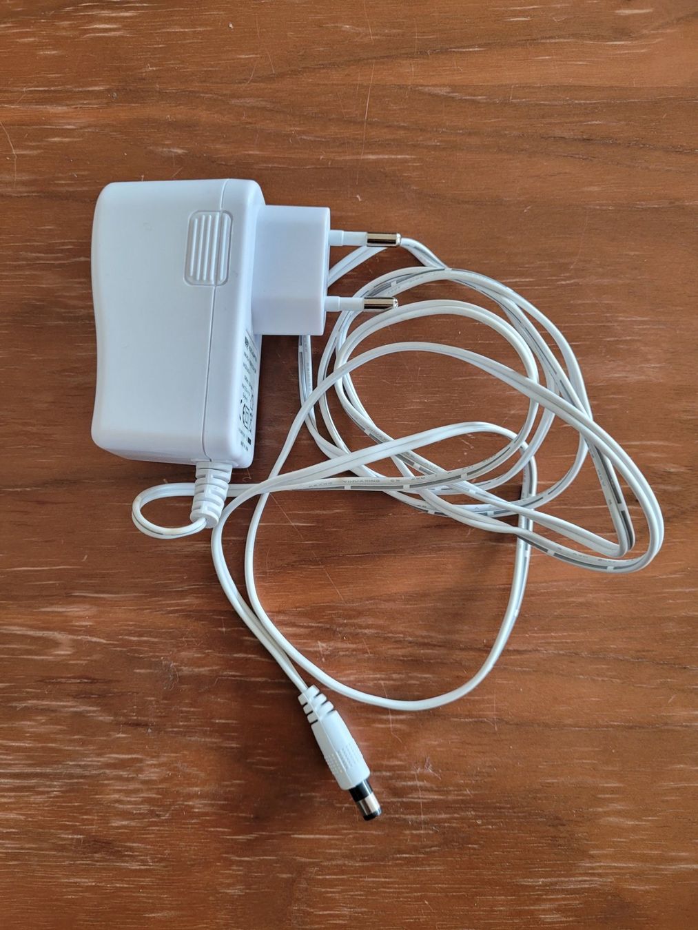 Lecteurs & Adaptateurs: AC/DC Adapter – D'occasion à Birsfelden par samurai99