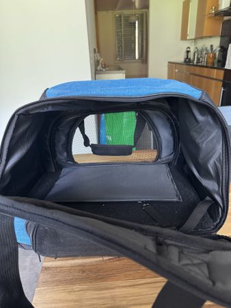 Blaue Hunde trage tasche neu noch nie gebraucht zum abholen