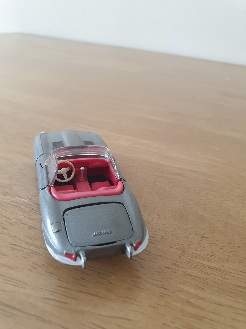 Tekno Modellini d'auto: Jaguar E von Tekno – Usato da Bad Ragaz venduto da Stonefish55 3