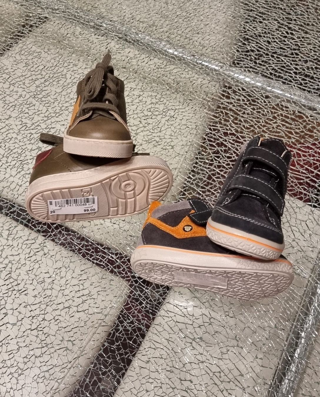 Scarpe per ragazzi: Babyschuhe Gr. 20 – Nuovo e nell'imballaggio originale da Luzern venduto da Edii025 2