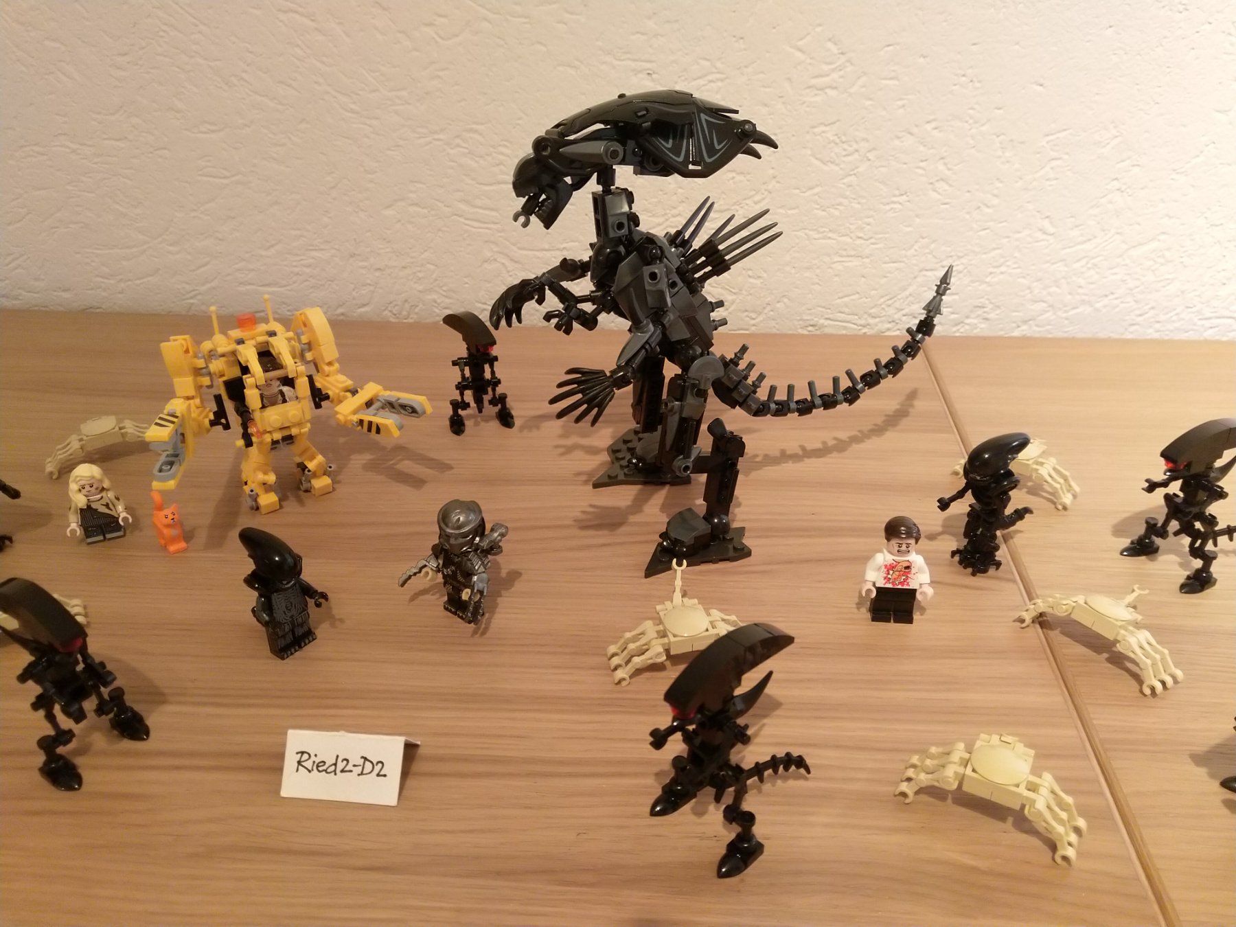 Baukästen: No Original LEGO Aliens Predator + MEGA CONSTRUX Alien Queen – Gebraucht aus La Chaux-de-Fonds von Ried2-D2 2