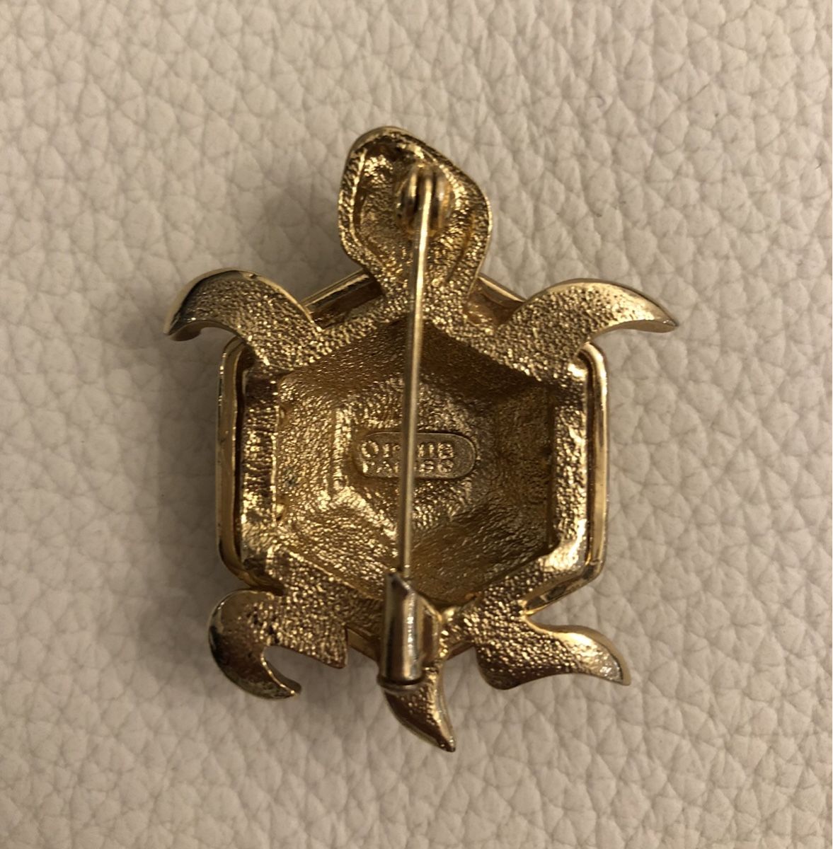 Broche Pendentif Tortue Signée ORÉNA PARIS - Métal Doré, Made In France, Occasion Excellent état