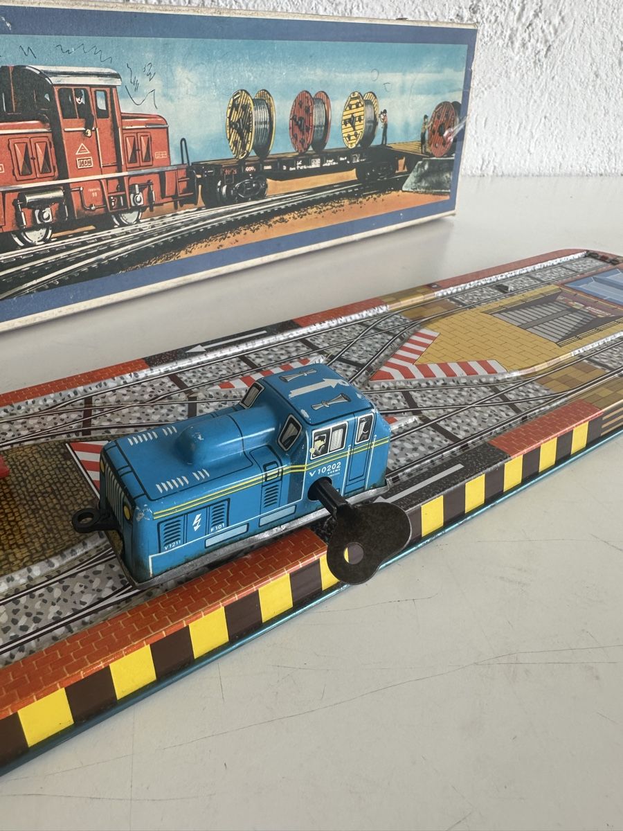 Technofix Giocattoli: Vintage Technofix 325 Shunting Loader mit OVP – Usato da Zetzwil venduto da ZB05 9