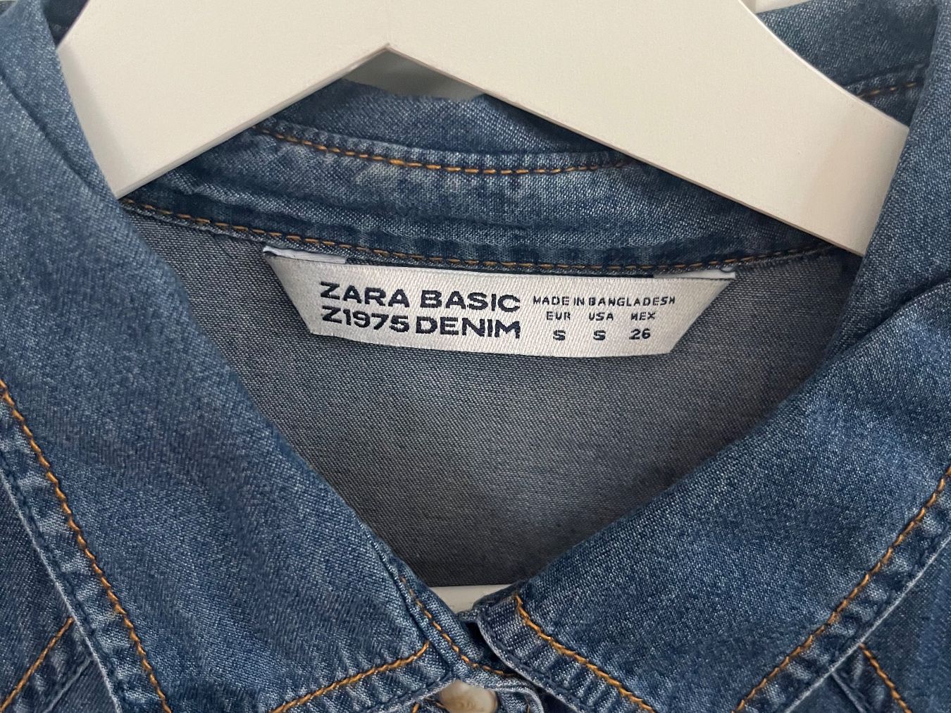 Zara Camicette: Zara Hemd – Usato da Lenzburg venduto da BMK. 1
