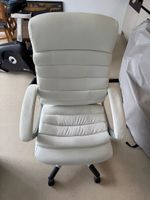 Weisser Bürostuhl / Chefsessel – guter Zustand
