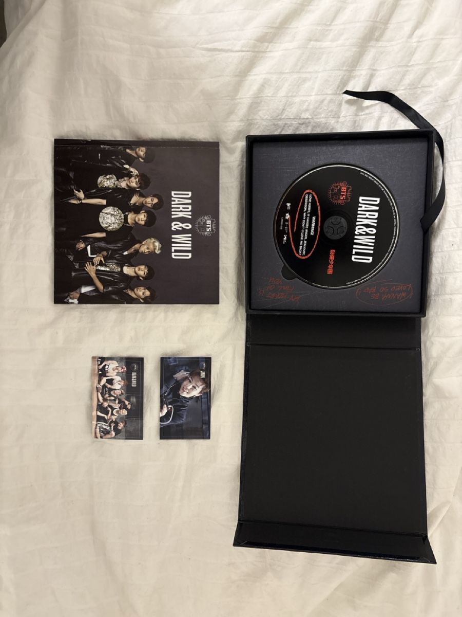 CD: DARK&WILD BTS album – Nuovo (secondo la descrizione) da Morges venduto da dionylisa 3