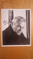 Brian Dennehy, Original Autogramm auf Grossfoto in s/w