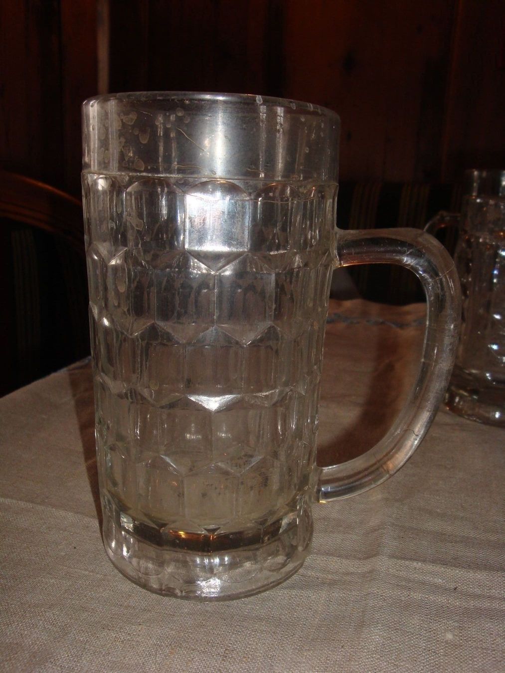 Gläser: 4 alte Bierhumpen aus Glas – Gebraucht aus häusernmoos von buc_8ftk 3