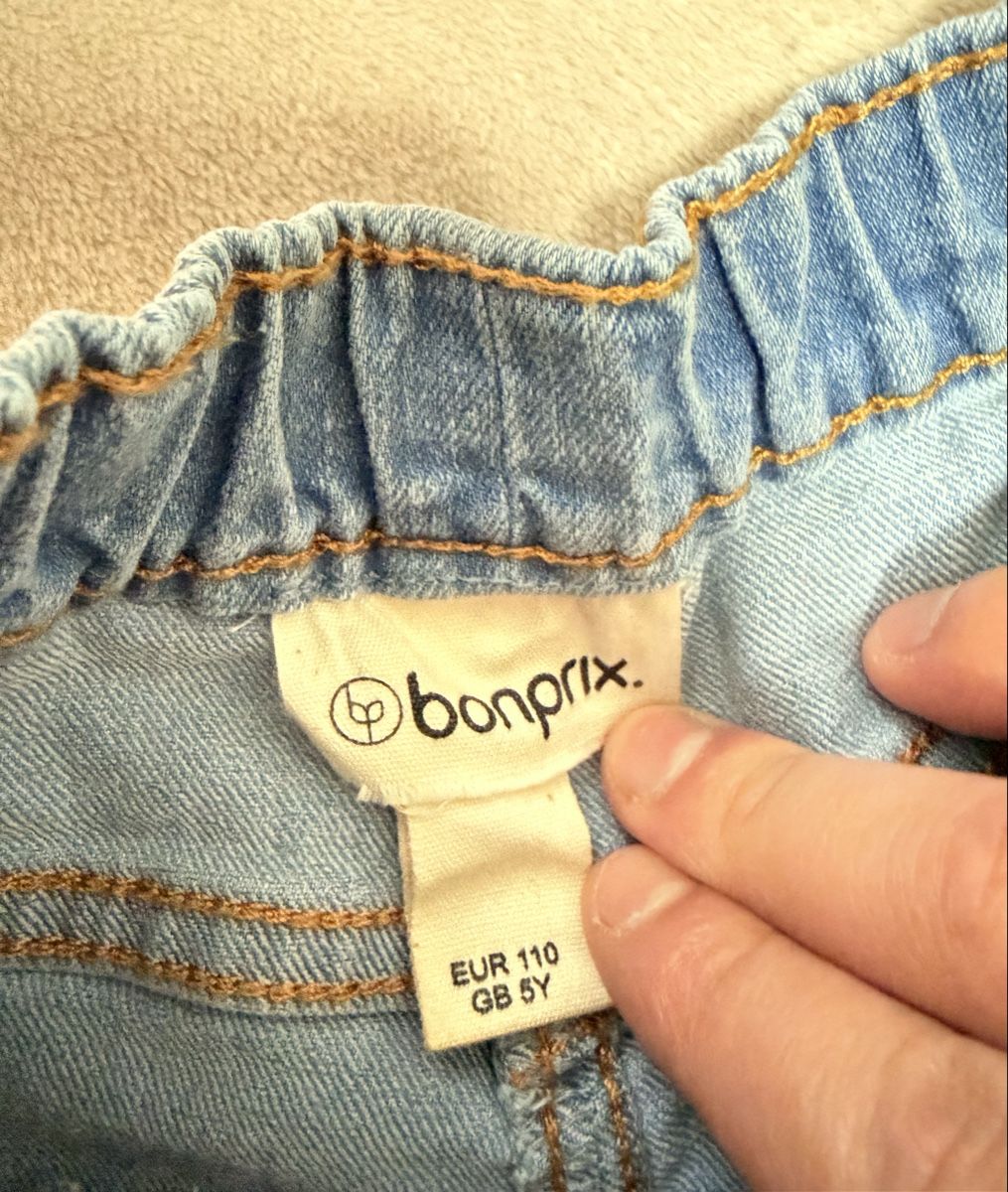 Pantaloni: Bonprix Jeans, Gr. 110, NEU, Mädchen – Nuovo e nell'imballaggio originale da Basel venduto da AninaAti 1