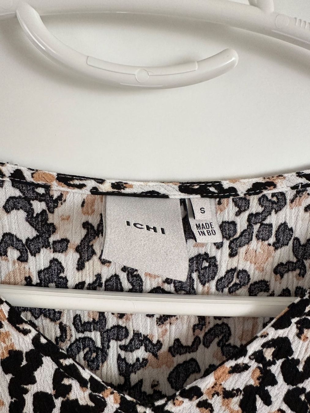 Vestiti: Kleid leoprint Gr. S – Nuovo (secondo la descrizione) da Ermatingen venduto da nic_x2tf 2
