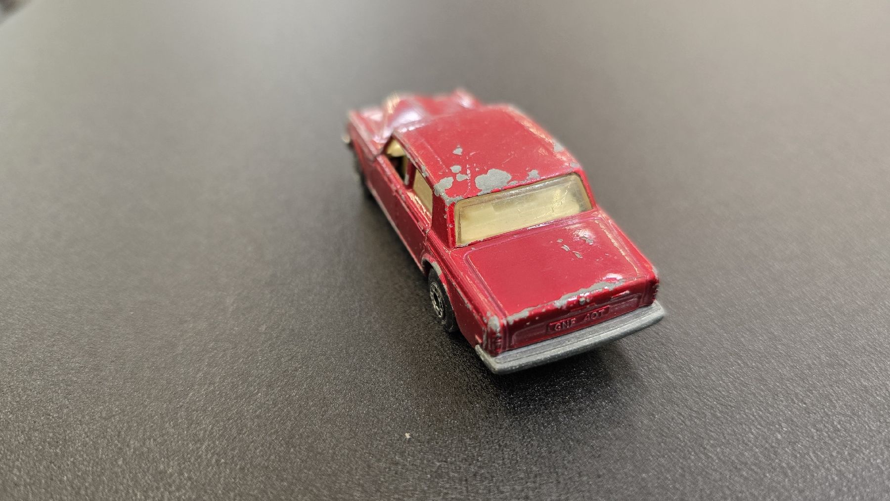 Matchbox Modellini d'auto: Matchbox Rolls-Royce Silver Shadow II rot 1979 – Usato da Mägenwil venduto da sam_5q7h 4