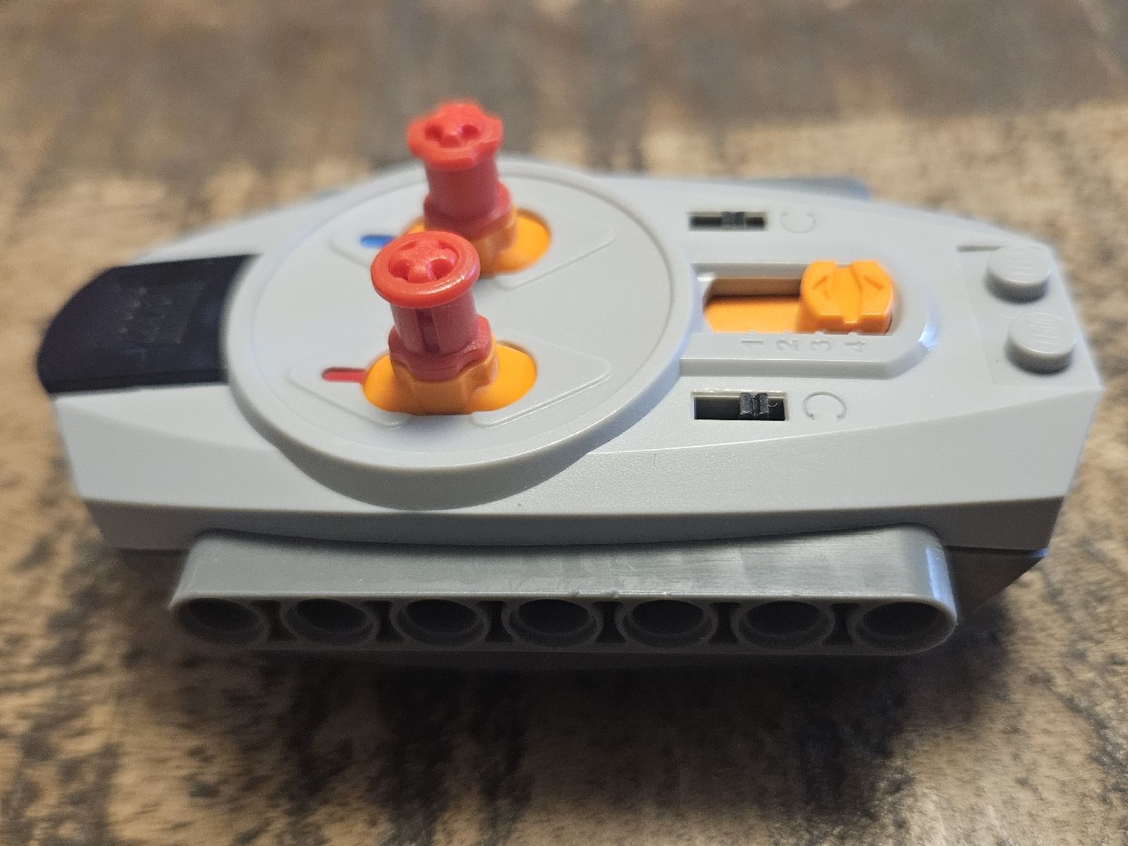 Lego Baukästen: lego Electric Power Functions 9V Remote Control – Gebraucht aus Confignon von  4
