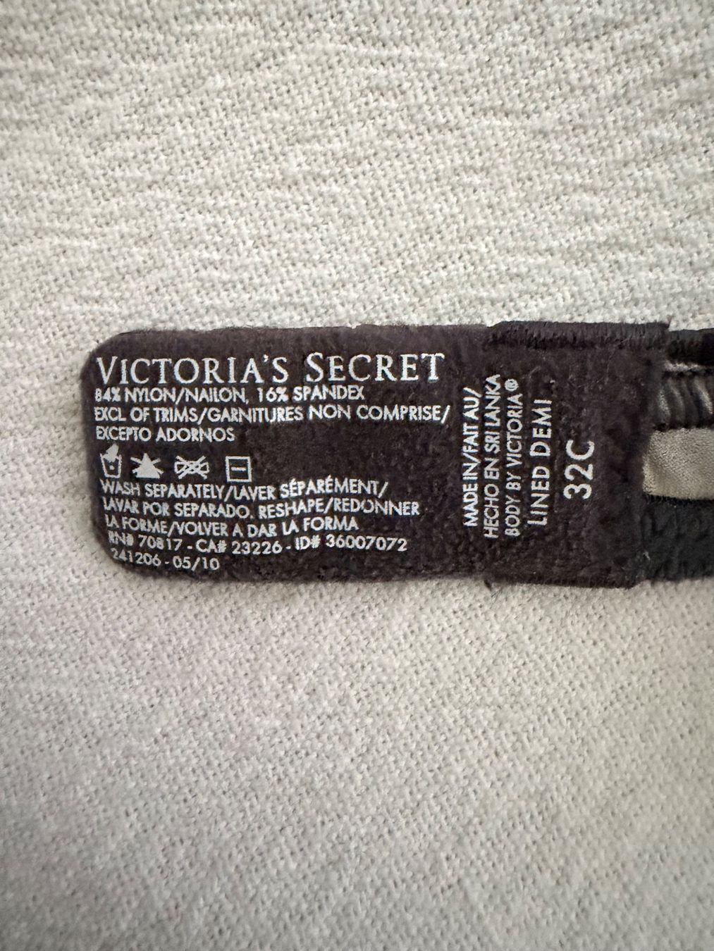 Victoria's Secret Altra biancheria intima: Victoria's Secret BH 70C – Usato da Frauenfeld venduto da Ca_moenli 2