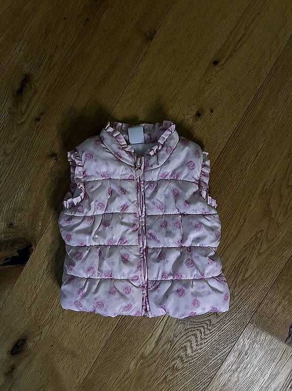 Altro abbigliamento per bambina: Mädchen Gilet Grösse 62 – Usato da Gelfingen venduto da mel_rrc7