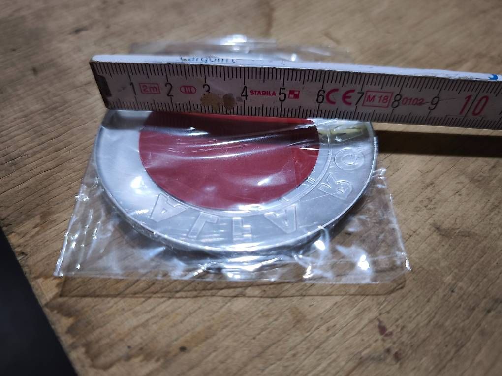 Tutti pezzi di ricambio auto: Alfa Romeo Logo x2 neu  – Usato da Zihlschlacht venduto da rad_vvm9 3