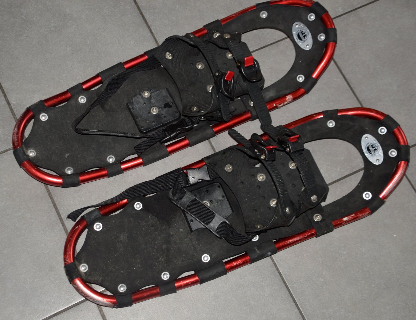 Scarpe da uomo: Adventuridge Schneeschuhe / Raquettes à neige – Usato da Collonges venduto da arashee 4