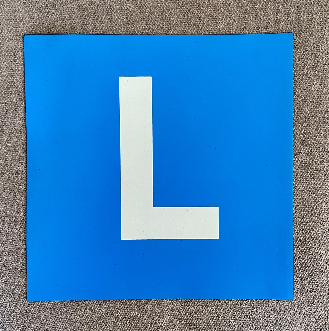 Schilder: L - Schild, magnetisch – Gebraucht aus Gümligen von soleil149